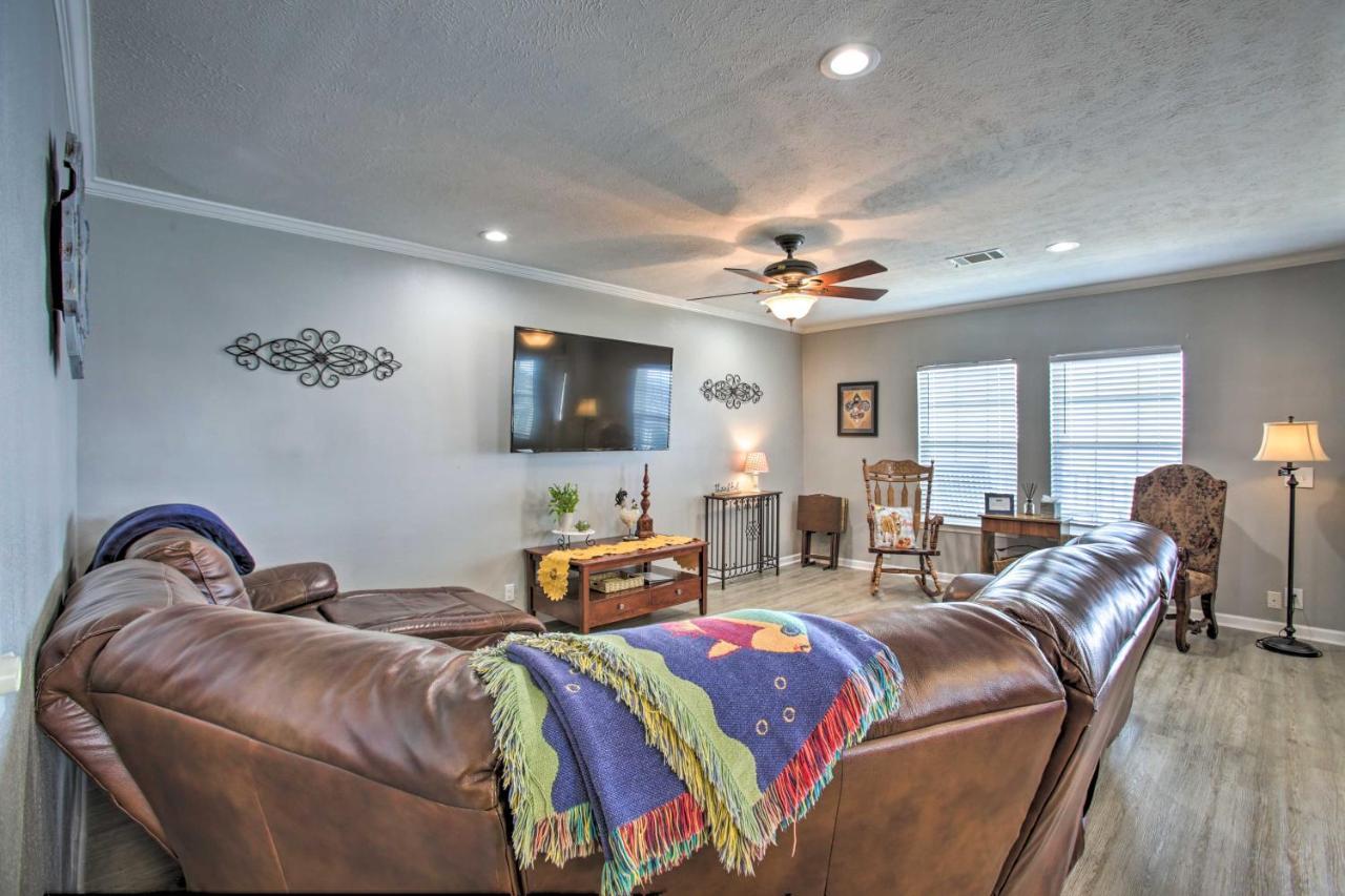 Waterfront New Orleans Home With Private Dock And Pier Eksteriør billede